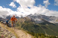 Mountain bike: Passo del Madriccio, il più alto passaggio transalpino